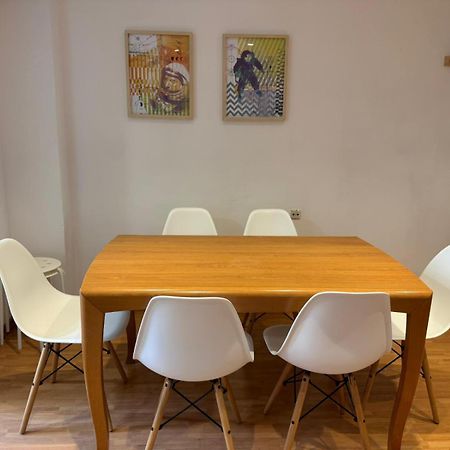Ferienwohnung Acogedor Piso En Barcelona Exterior foto