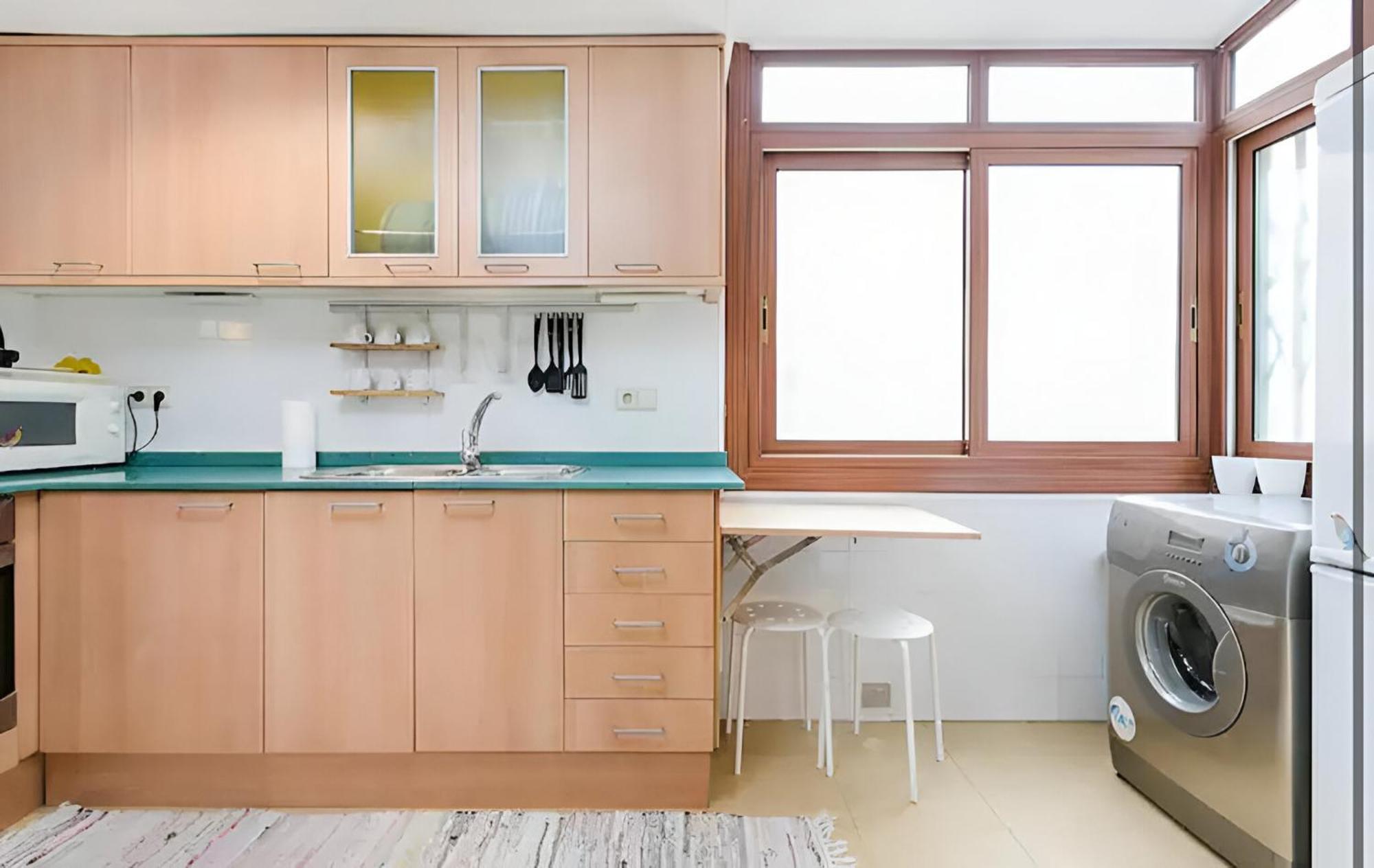 Ferienwohnung Acogedor Piso En Barcelona Exterior foto